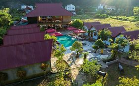 Cat Ba Serena Homestay And Swimming Pool